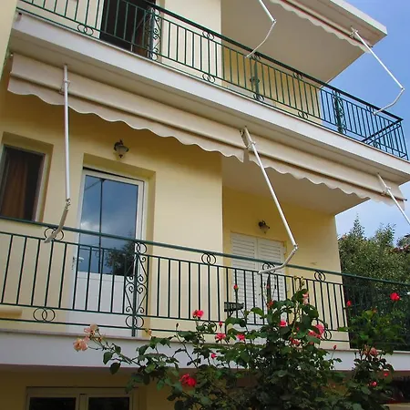 Vasiliki Apartment *